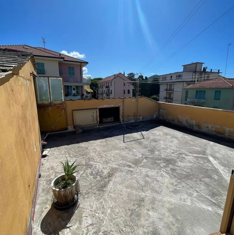 Villa con giardino in via olanda 2, Sestri Levante