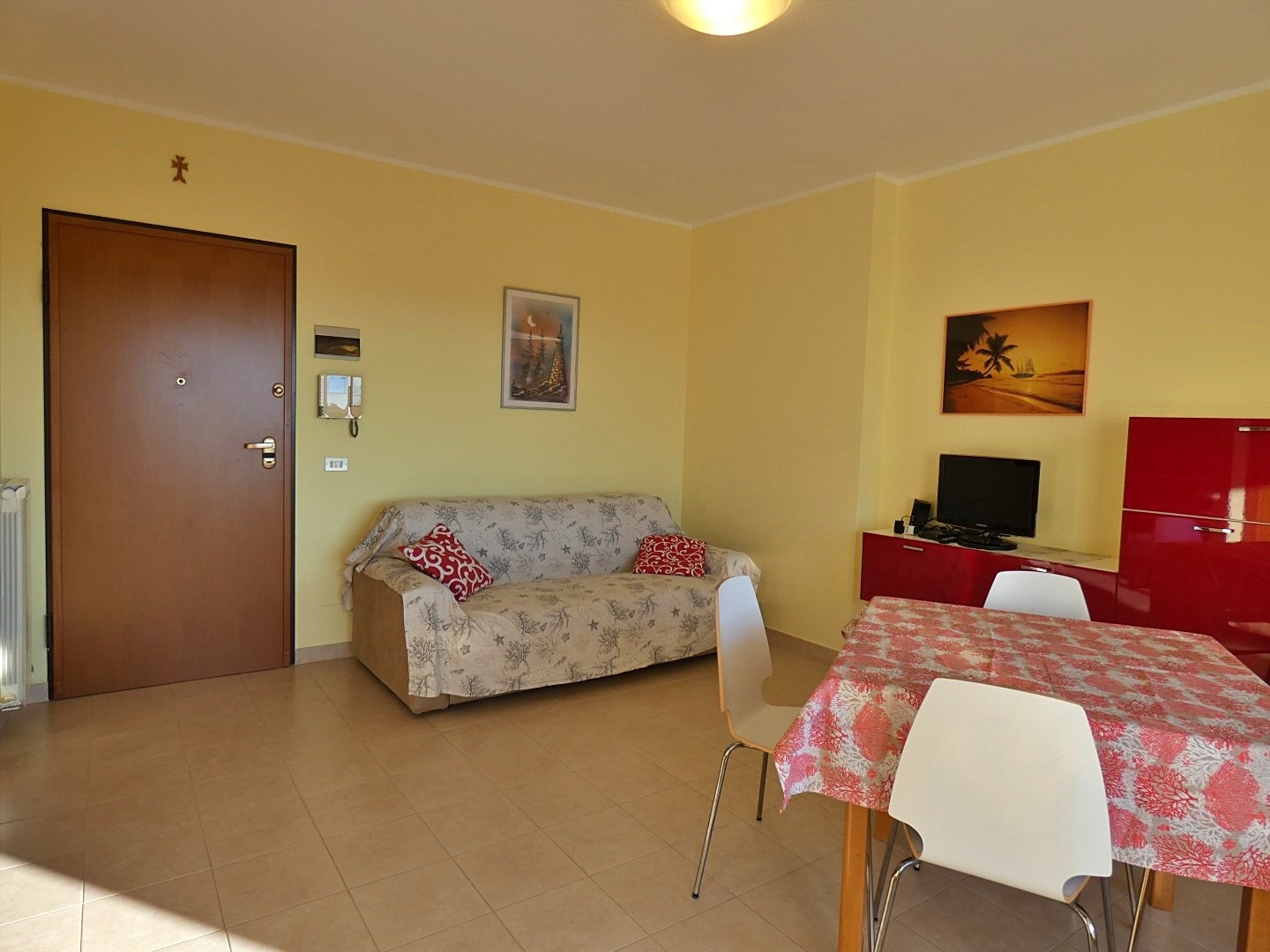 Bilocale con terrazzo in via eraldo fico 60, Sestri Levante