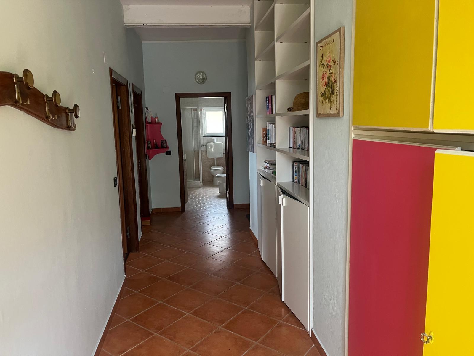 Villa con giardino in via nostra signora della guardia 43, Castiglione Chiavarese