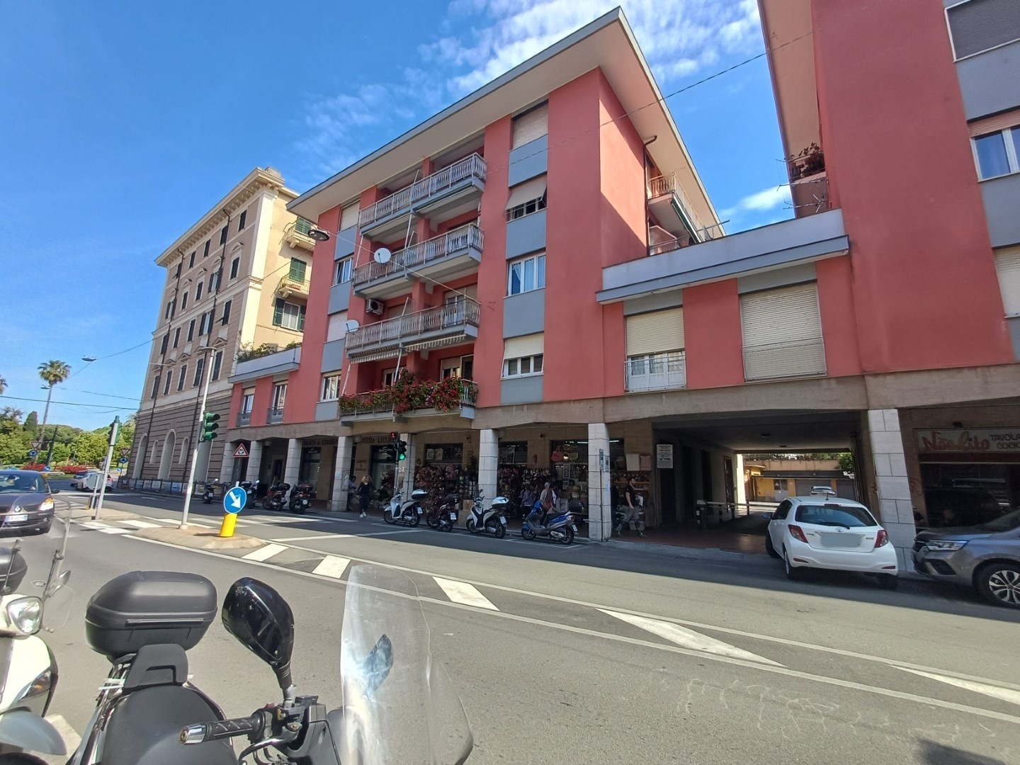 Bilocale con terrazzo in via vincenzo fascie 7, Sestri Levante