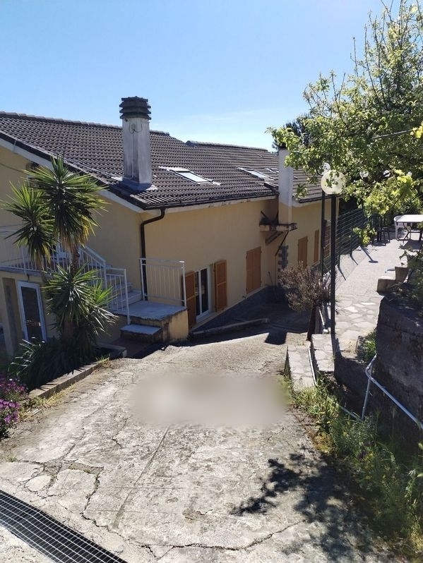 Mansarda da ristrutturare in via olivella caminata 36, Casarza Ligure