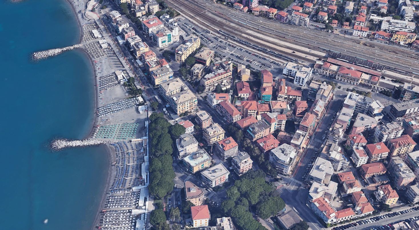 Appartamento da ristrutturare in piazza della stazione, Sestri Levante