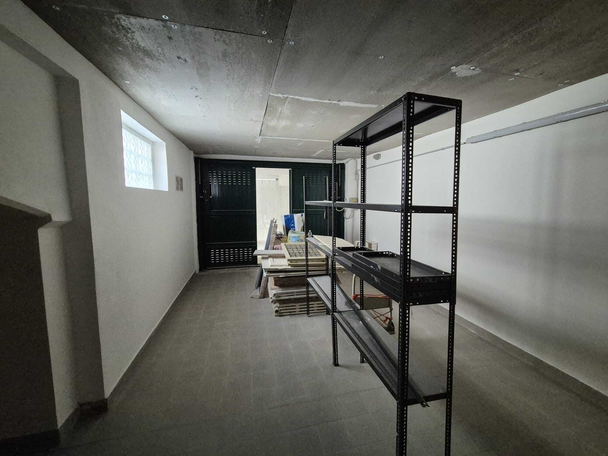 Box/Garage 53mq in vendita in via antica romana occidentale 314, Sestri Levante