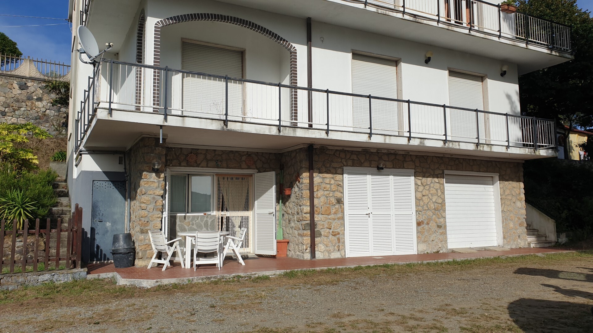 Quadrilocale con terrazzo in via battaglione i. zinara 2, Deiva Marina