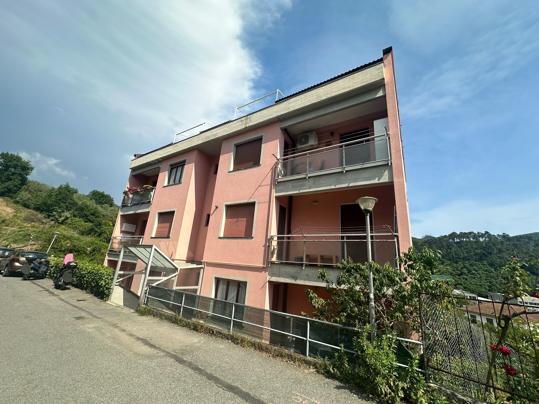 Bilocale da ristrutturare in via san d'acquisto 8, Casarza Ligure