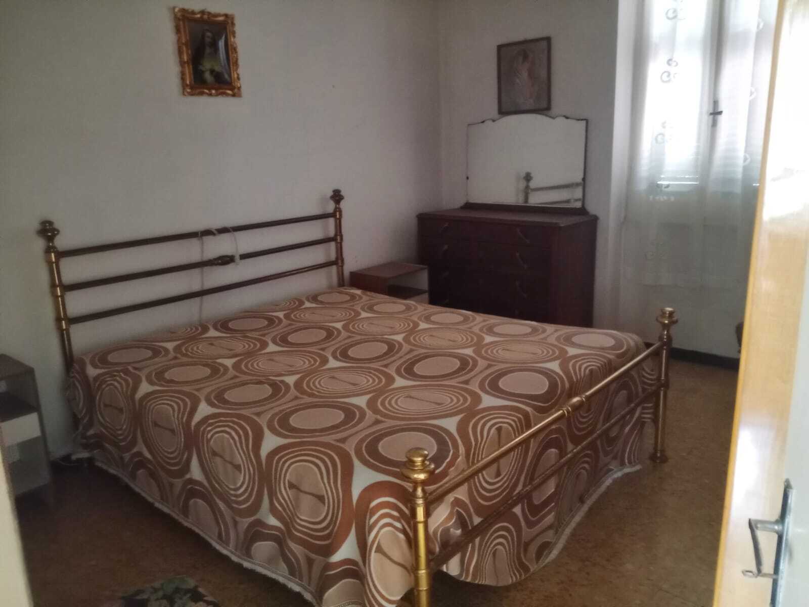 Appartamento con terrazzo in via 4 novembre 19, Carro
