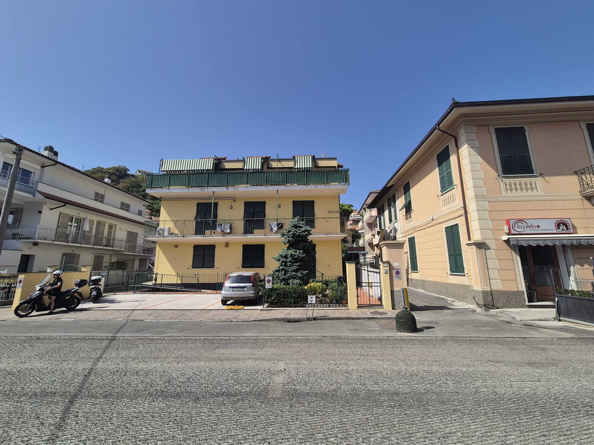 Quadrilocale in vendita in via v. annuti 108, Casarza Ligure