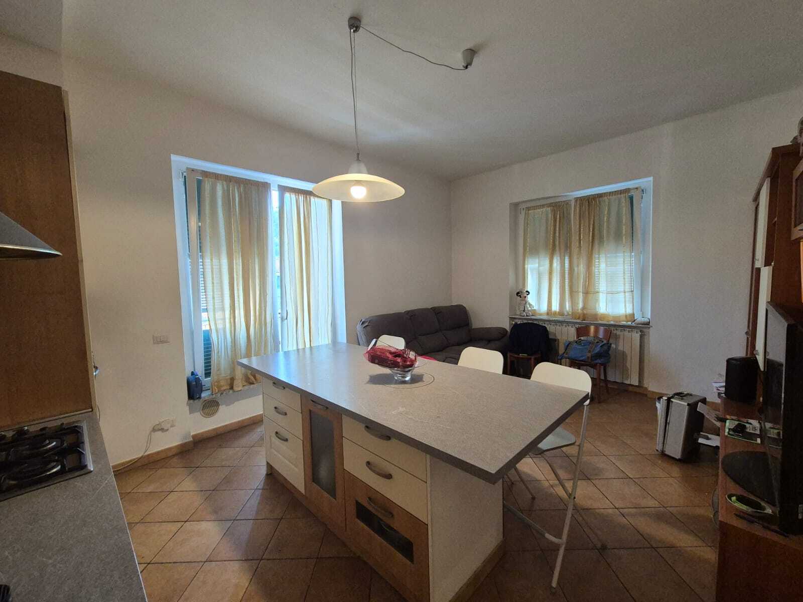 Quadrilocale in vendita in via v. annuti 108, Casarza Ligure