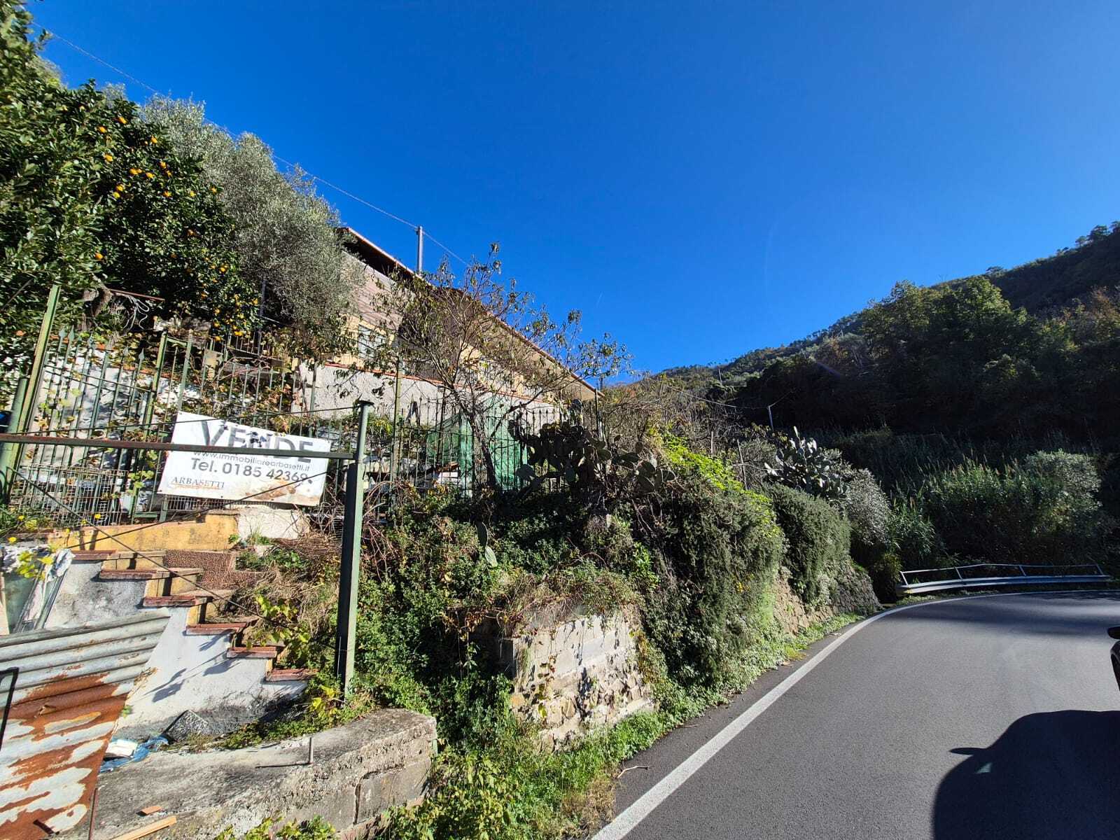 Magazzino da ristrutturare in villa rovereto 21, Sestri Levante