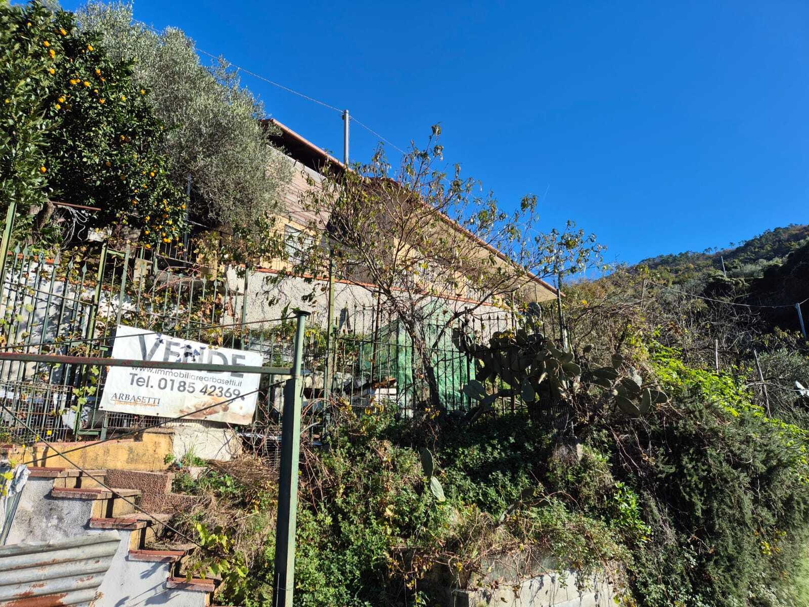 Magazzino da ristrutturare in villa rovereto 21, Sestri Levante
