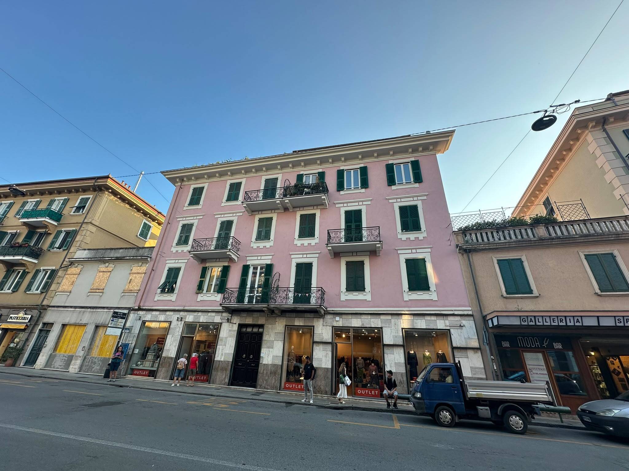 Appartamento da ristrutturare in via vincenzo fascie 64, Sestri Levante
