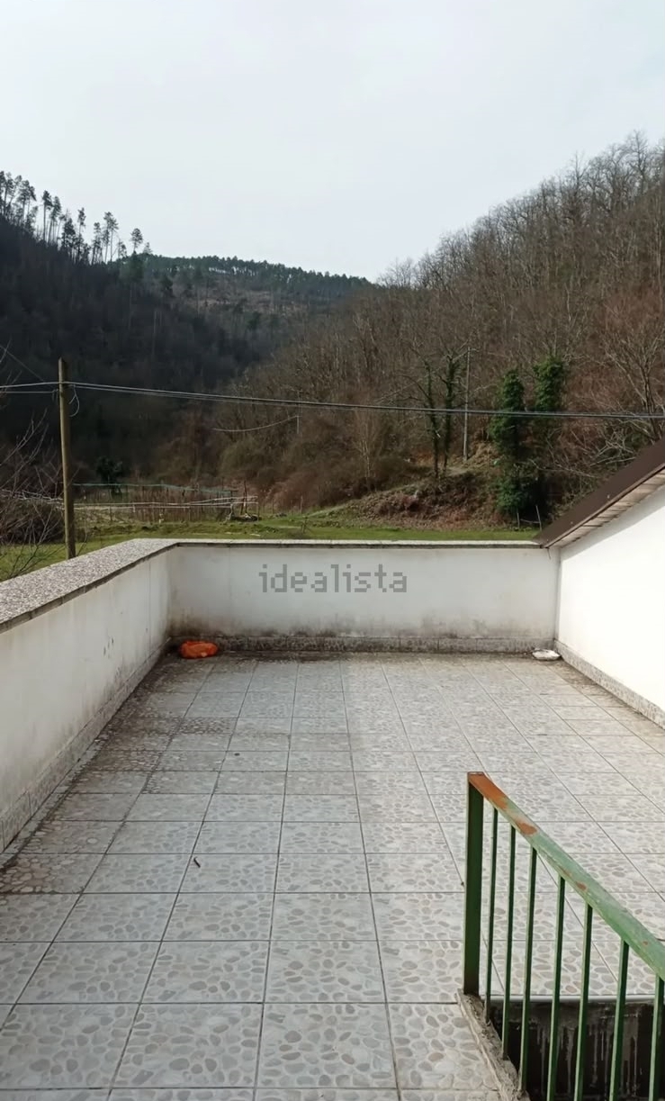 Casa indipendente con terrazzo in via genova 21, Borghetto di Vara