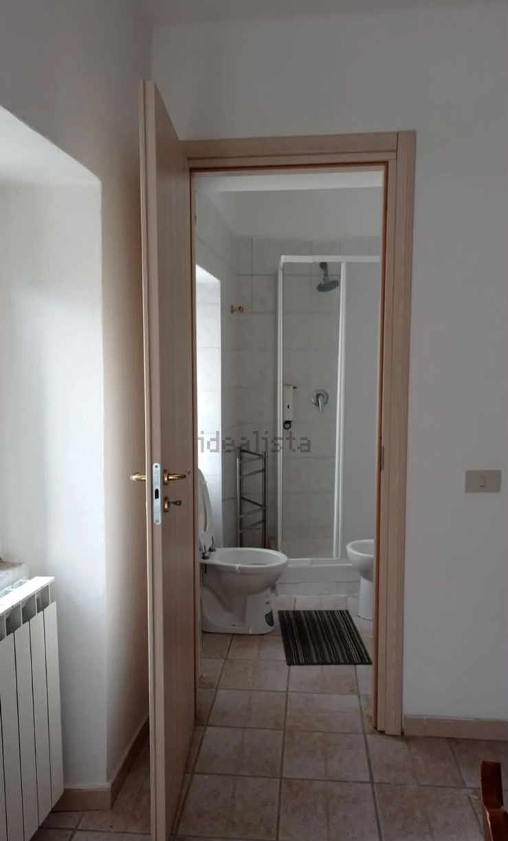 Casa indipendente con terrazzo in via genova 21, Borghetto di Vara