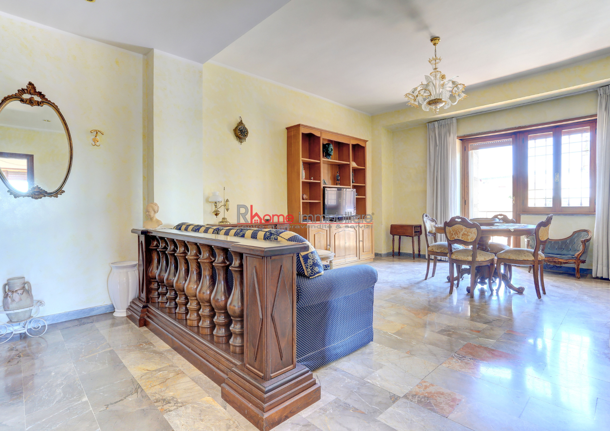 Bilocale con terrazzo a Roma