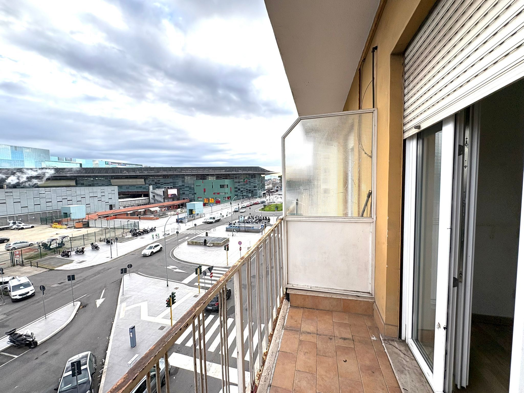 Trilocale da ristrutturare in circonvallazione nomentana, Roma