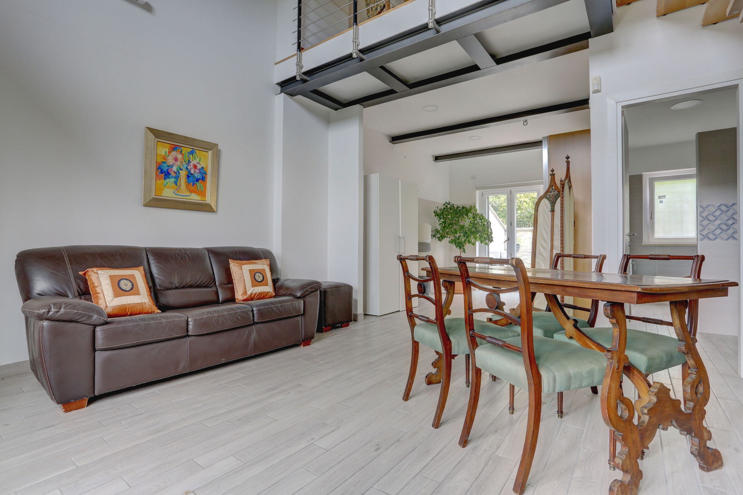 Villa con giardino in via del fontanile di mezzaluna 231, Fiumicino