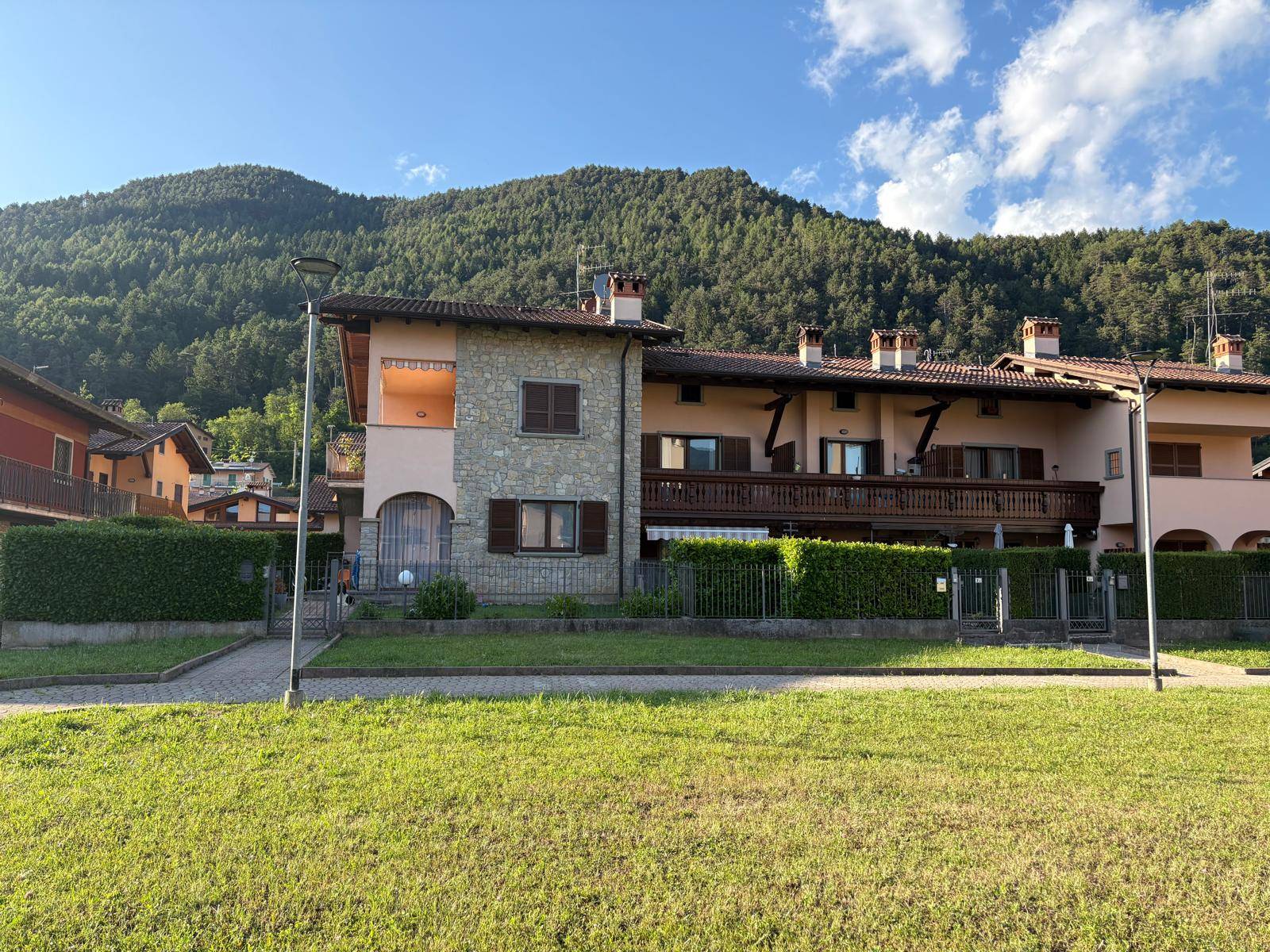 Appartamento in vendita a Rovetta
