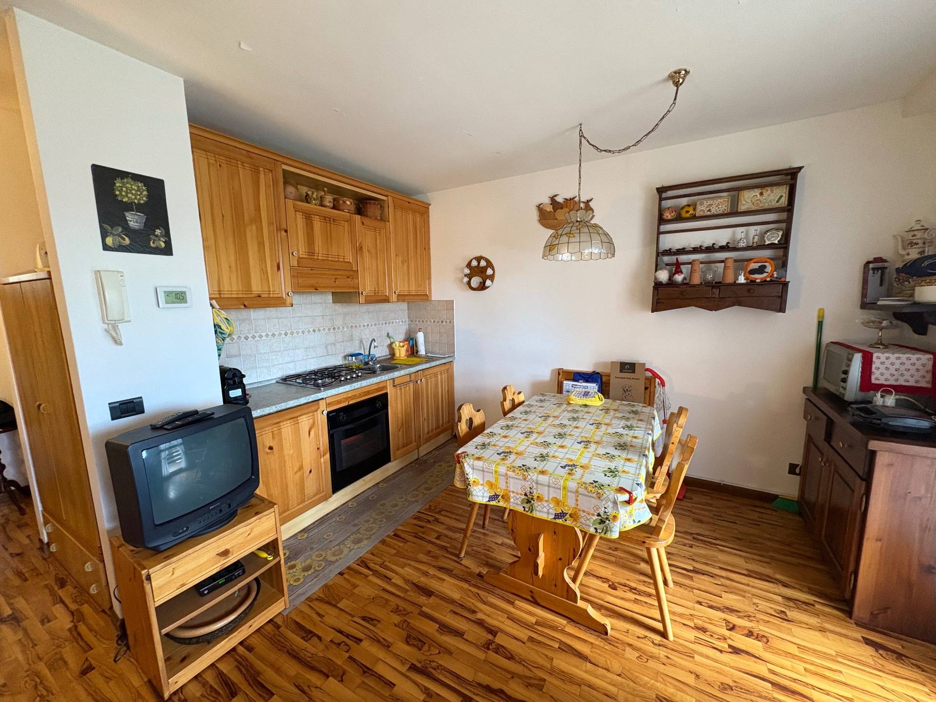 Appartamento in affitto a Castione della Presolana, Dorga