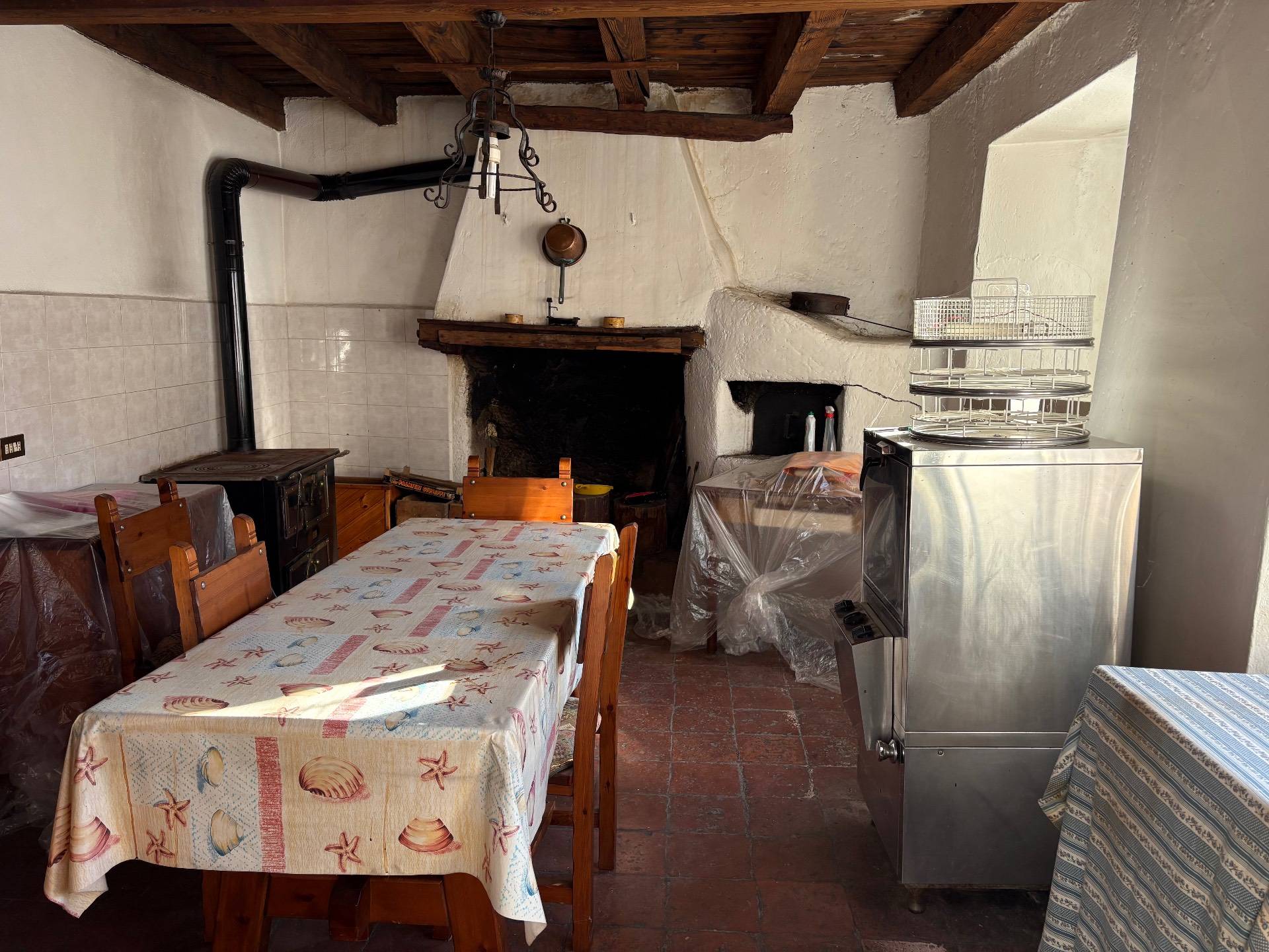 Abitazioni tipiche storiche in vendita a Gromo, Ripa