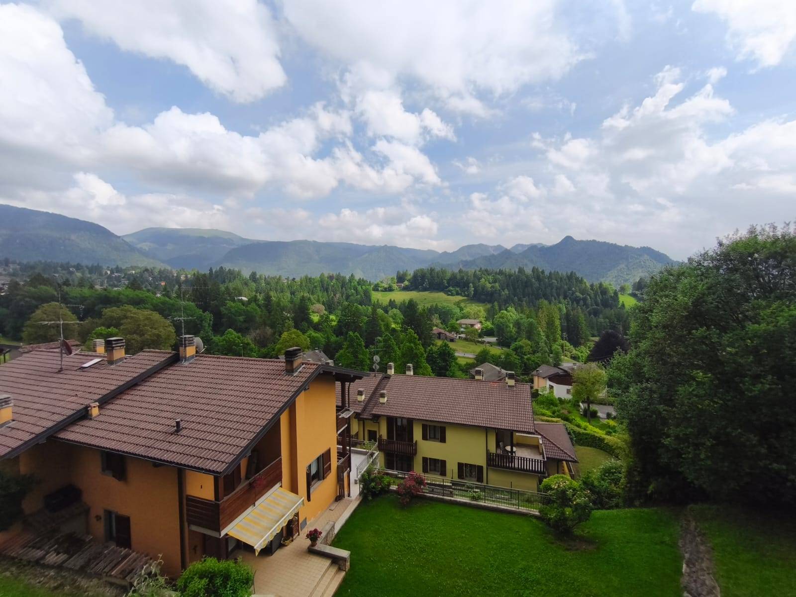 Appartamento in vendita a Castione della Presolana