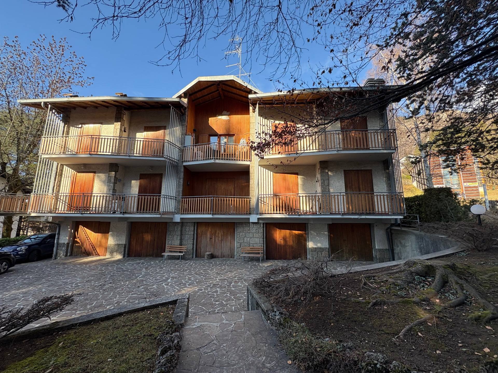 Appartamento in vendita a Castione della Presolana, Bratto