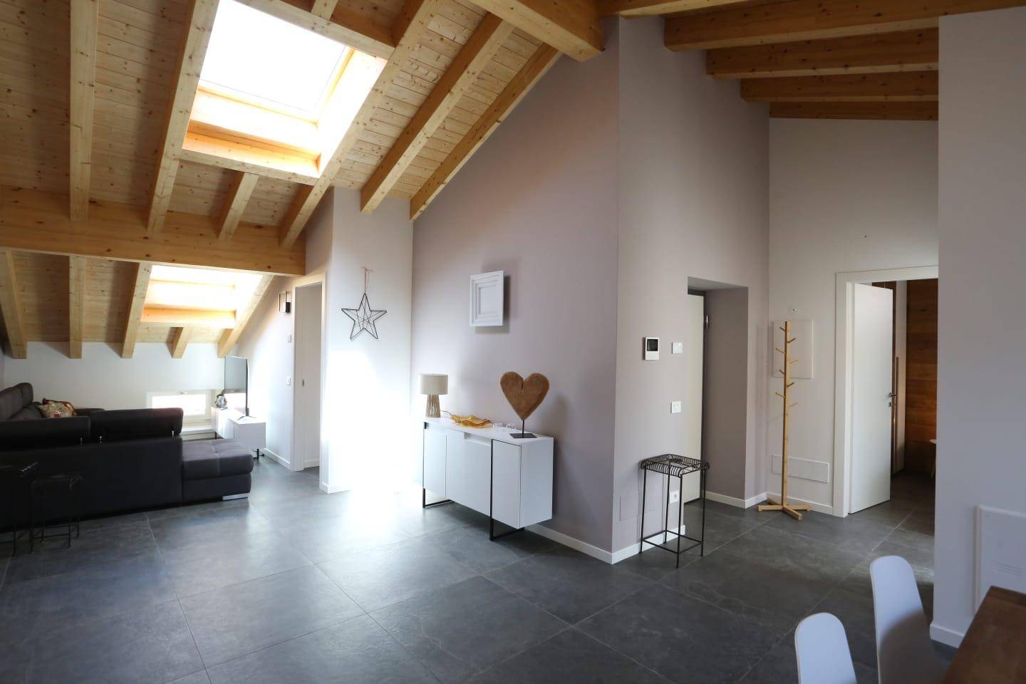 Attico in affitto a Castione della Presolana