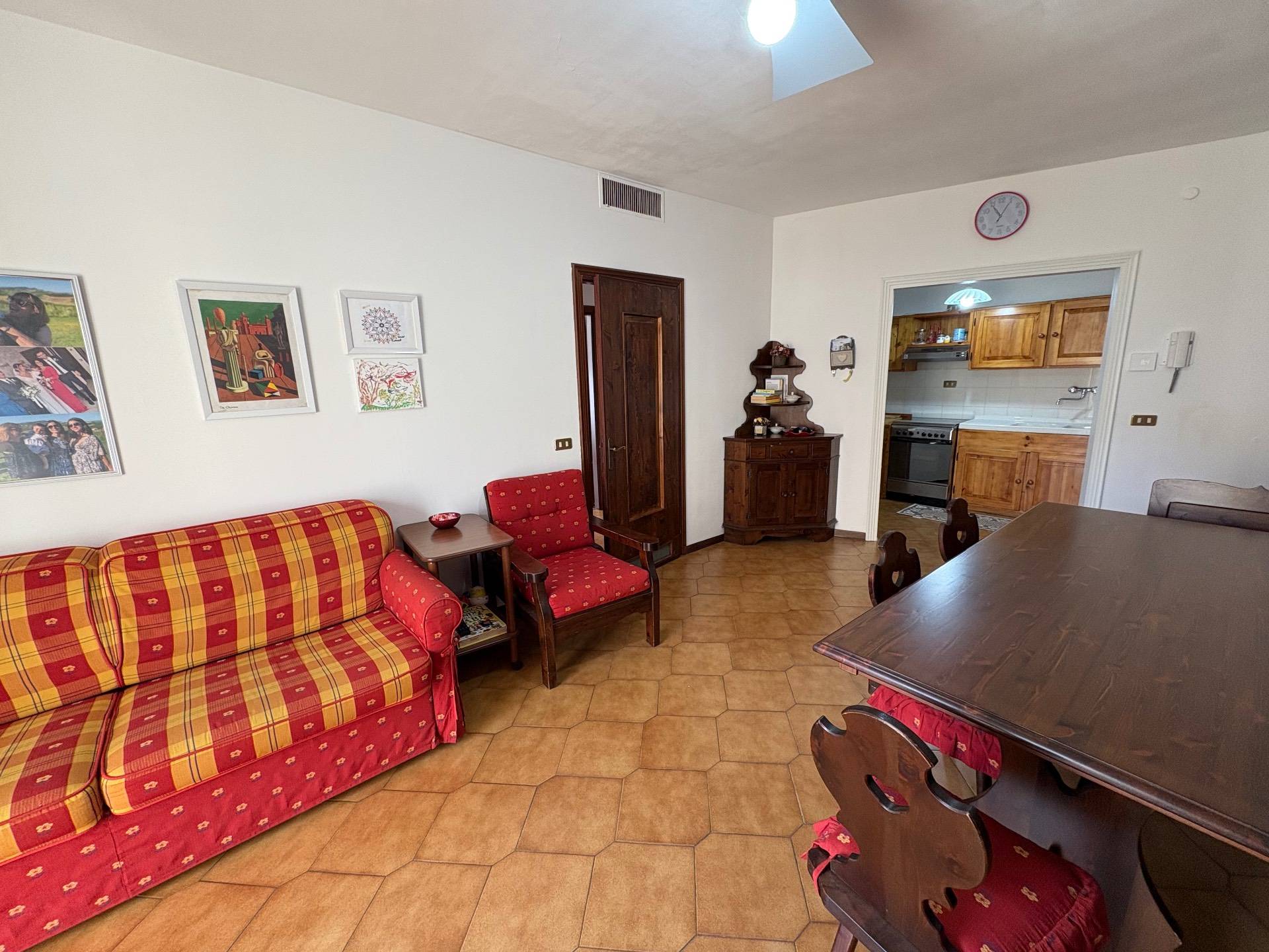 Appartamento in affitto a Castione della Presolana, Bratto