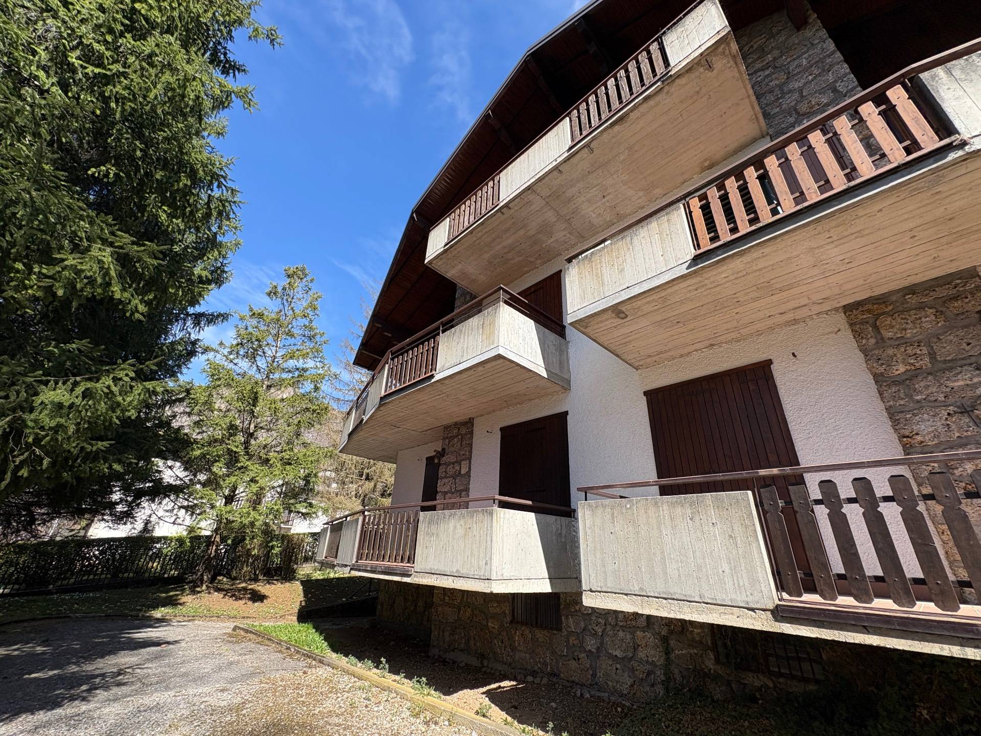 Appartamento in vendita a Castione della Presolana, Dorga