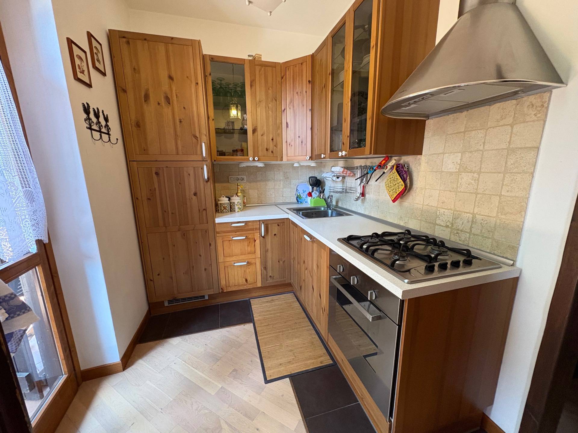 Appartamento in vendita a Castione della Presolana, Dorga