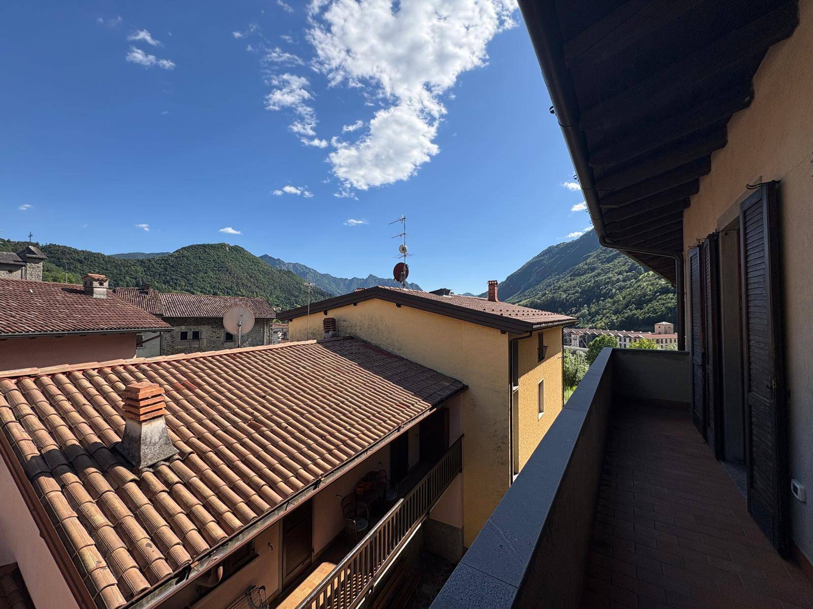 Appartamento in vendita a Villa d'Ogna
