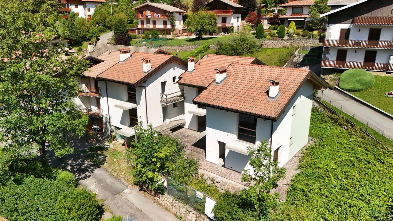 Appartamento in vendita a Castione della Presolana, Bratto