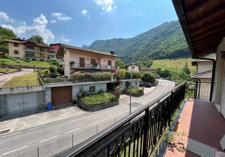 Appartamento in vendita a Villa d'Ogna