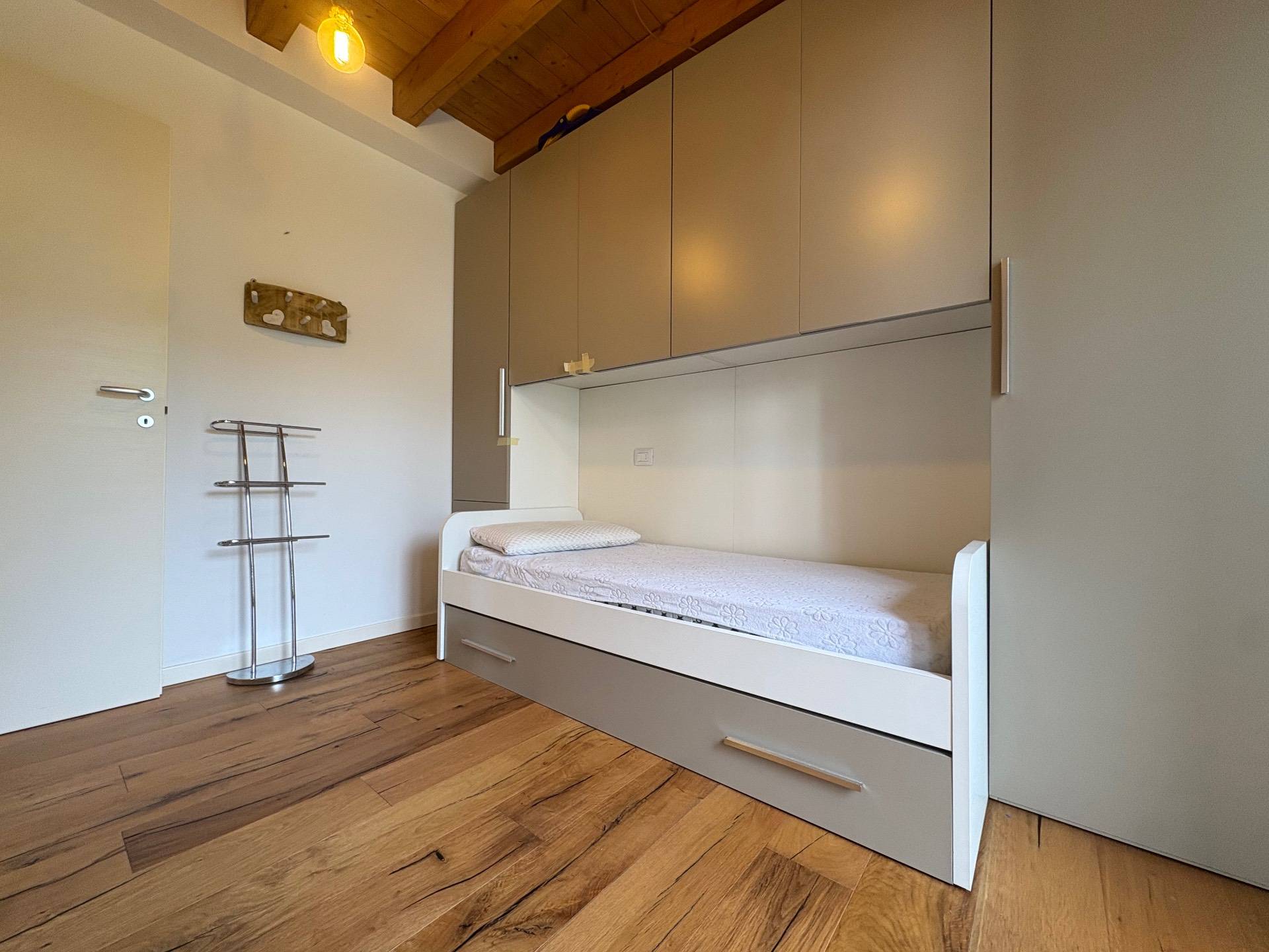 Appartamento in vendita a Castione della Presolana, Dorga