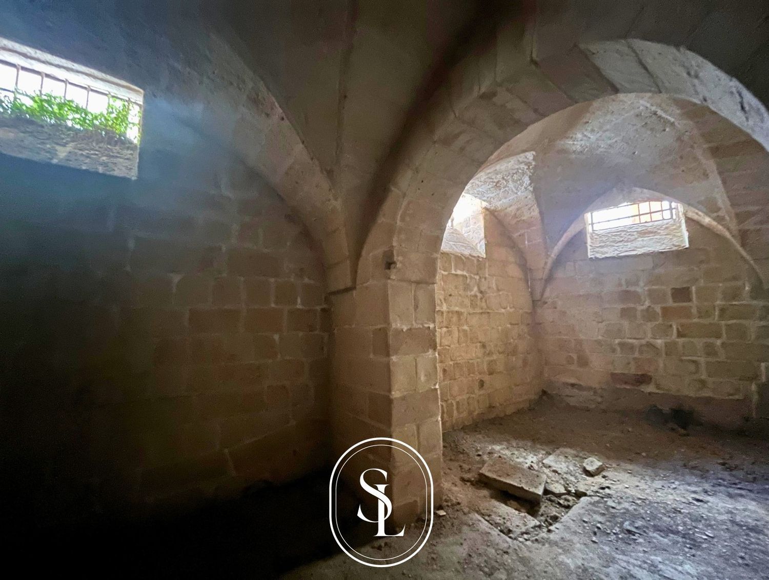 Locale commerciale in vendita a Lecce, Centro storico