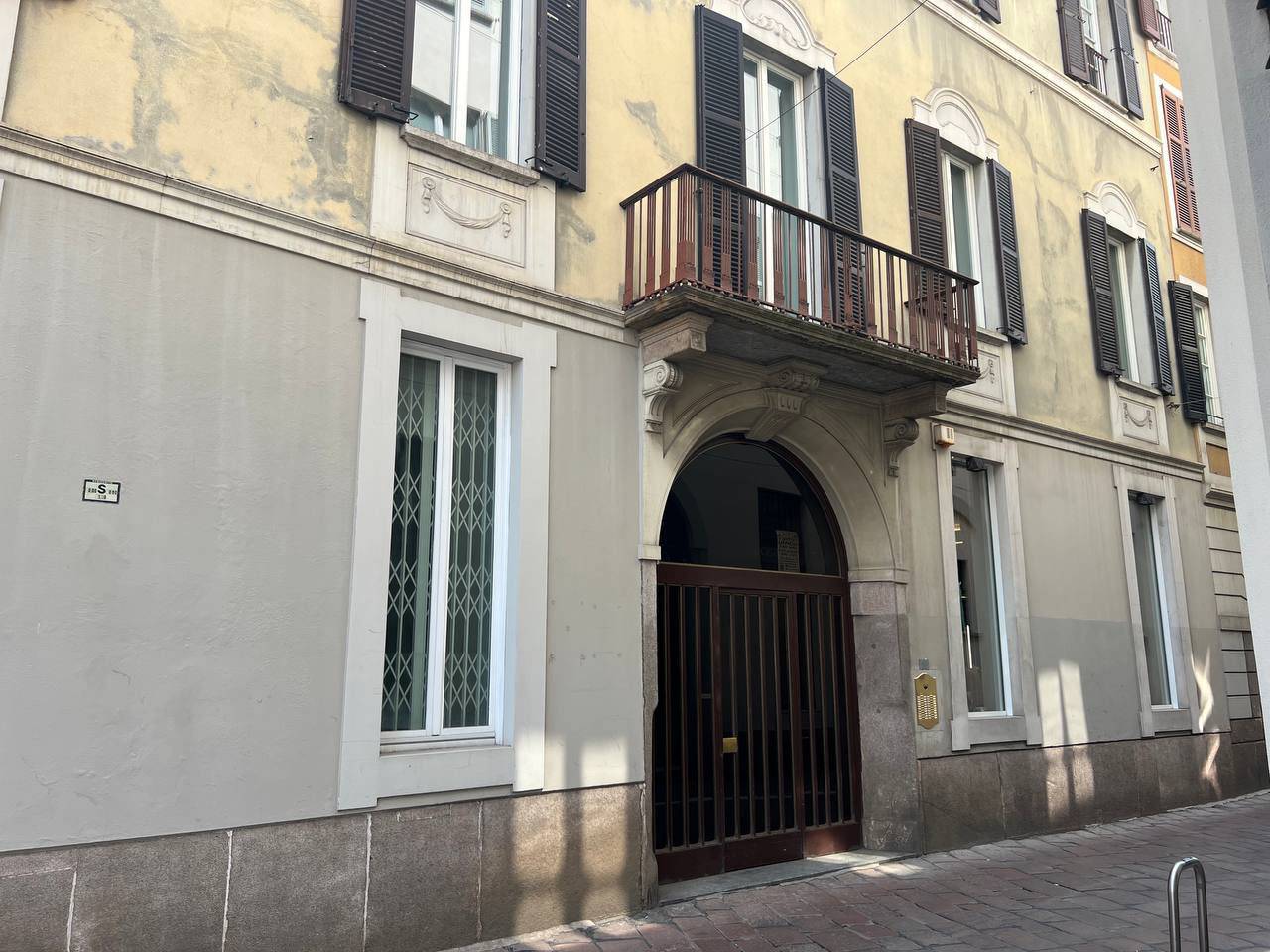 Ufficio in vendita a Milano, Centro Storico