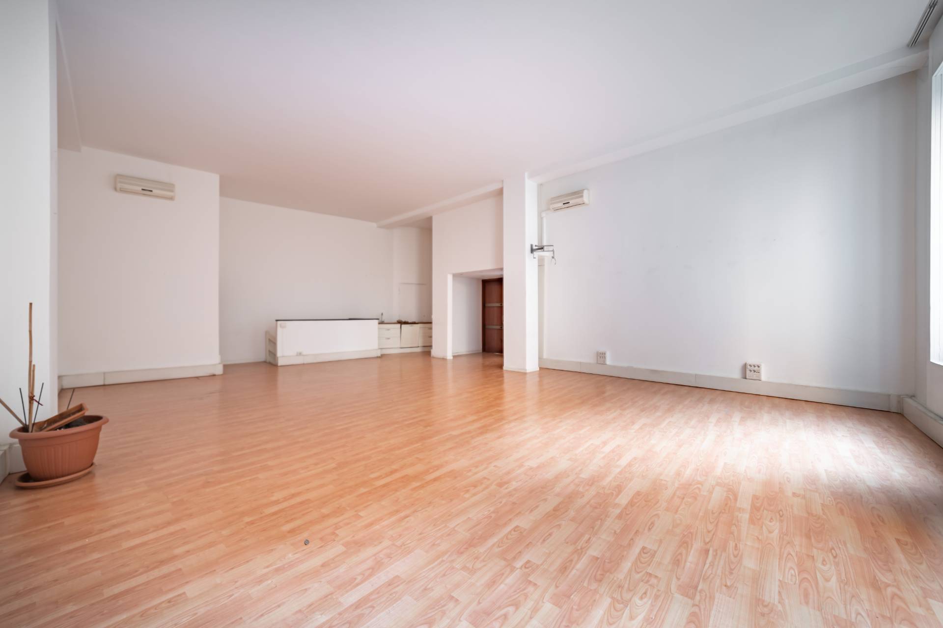 Ufficio in vendita a Milano, Centro Storico