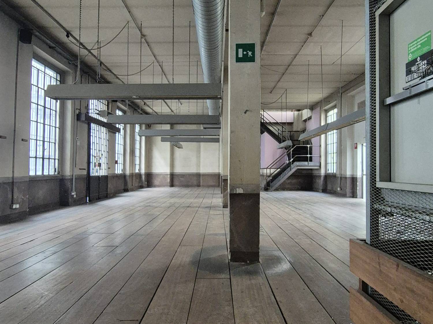 Locale commerciale in affitto a Milano, Centro Storico