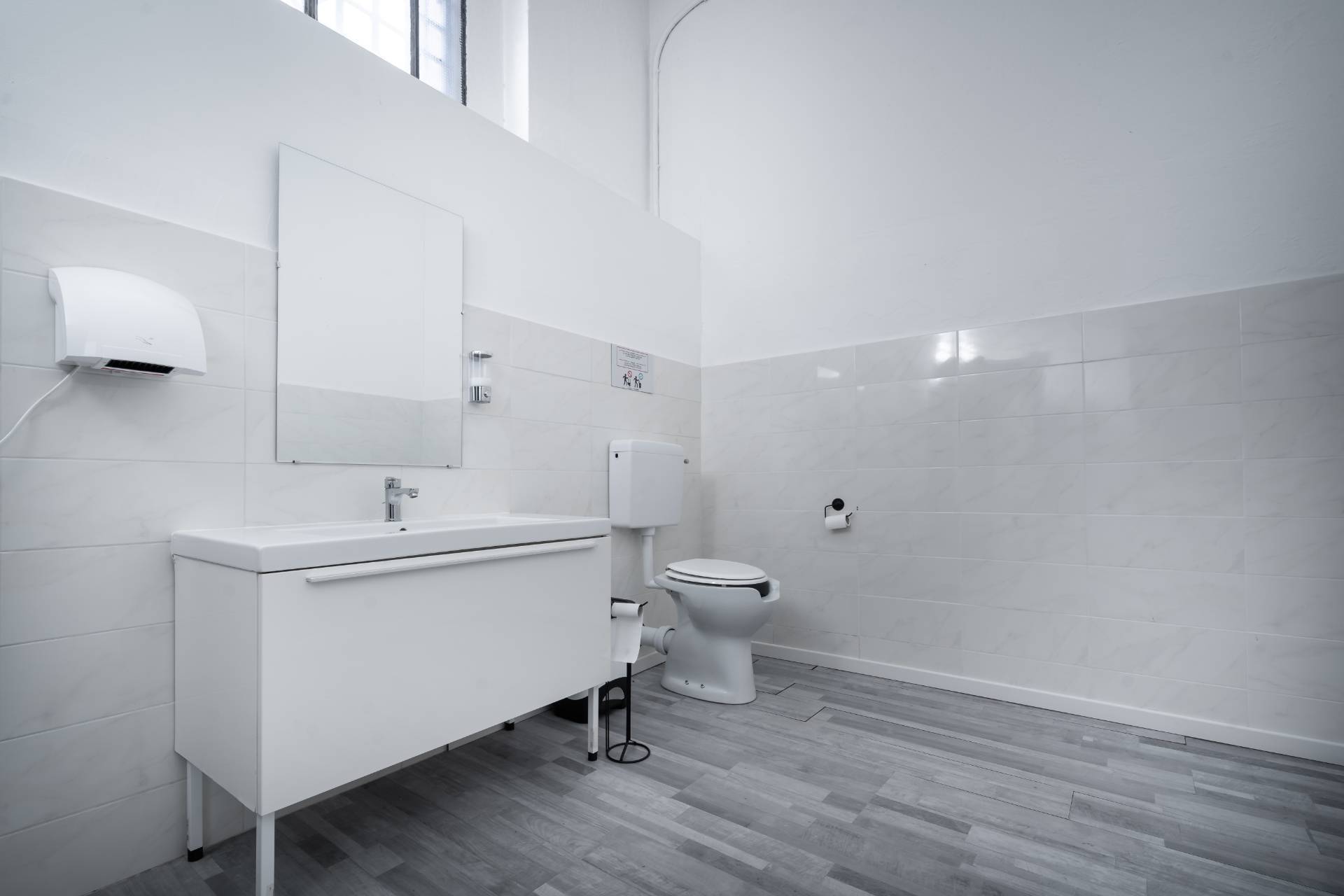 Laboratorio in vendita a Milano, Bicocca, Greco, Monza, Palmanova