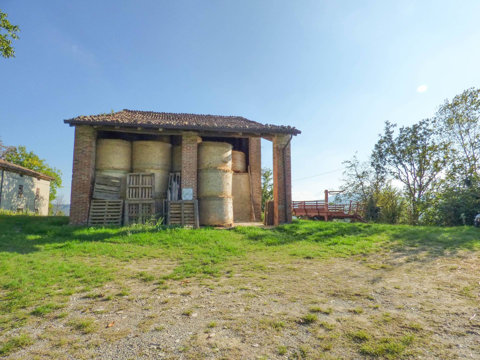 Rustico in vendita a Piozzano, Vidiano