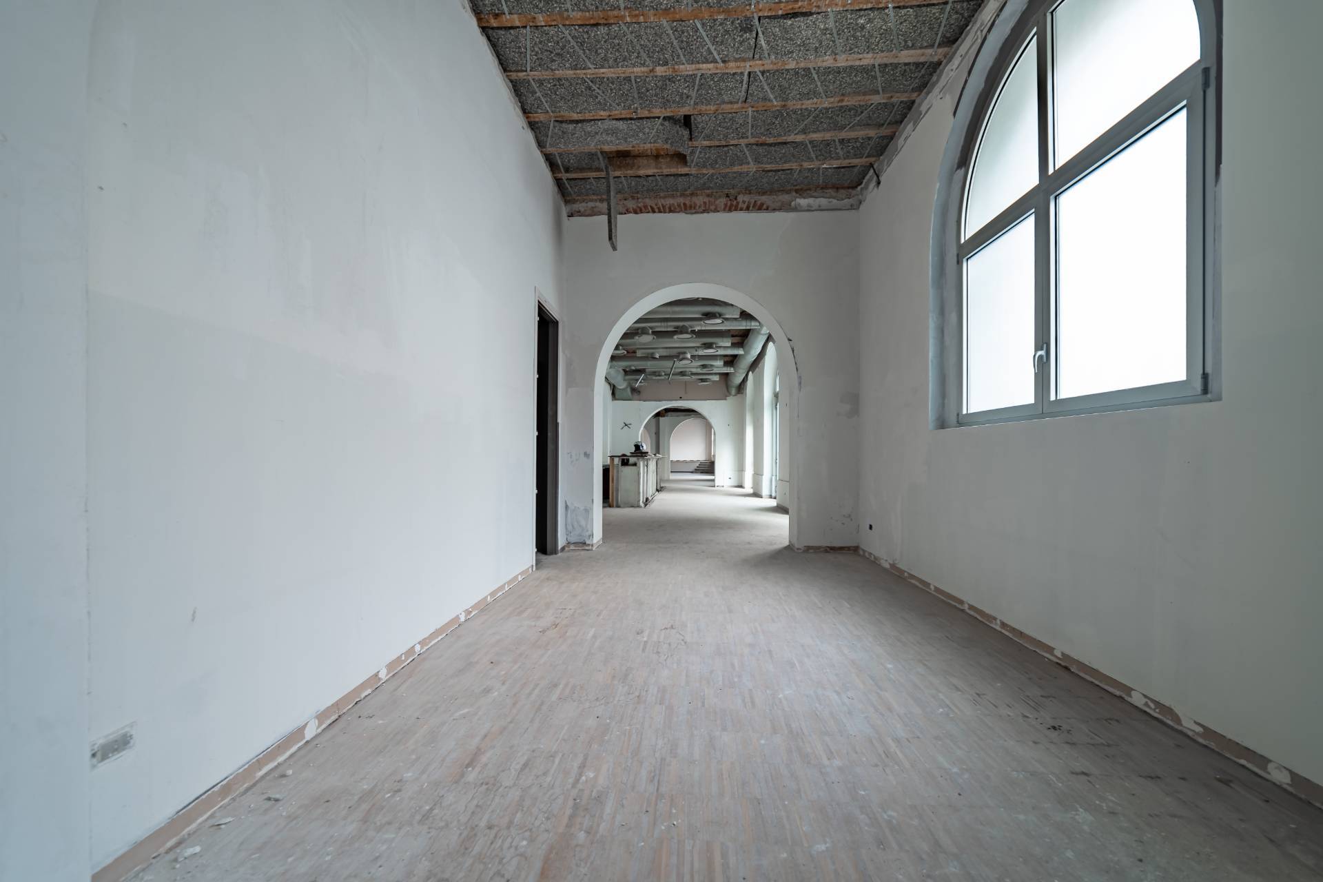 Attivit Commerciale in affitto a Milano, St. Garibaldi, Isola, Maciachini