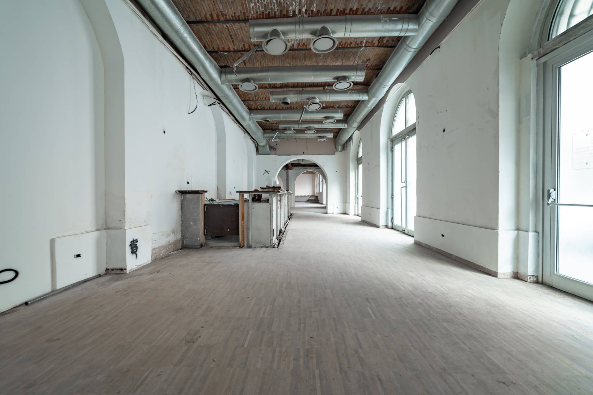 Attivit Commerciale in affitto a Milano, St. Garibaldi, Isola, Maciachini