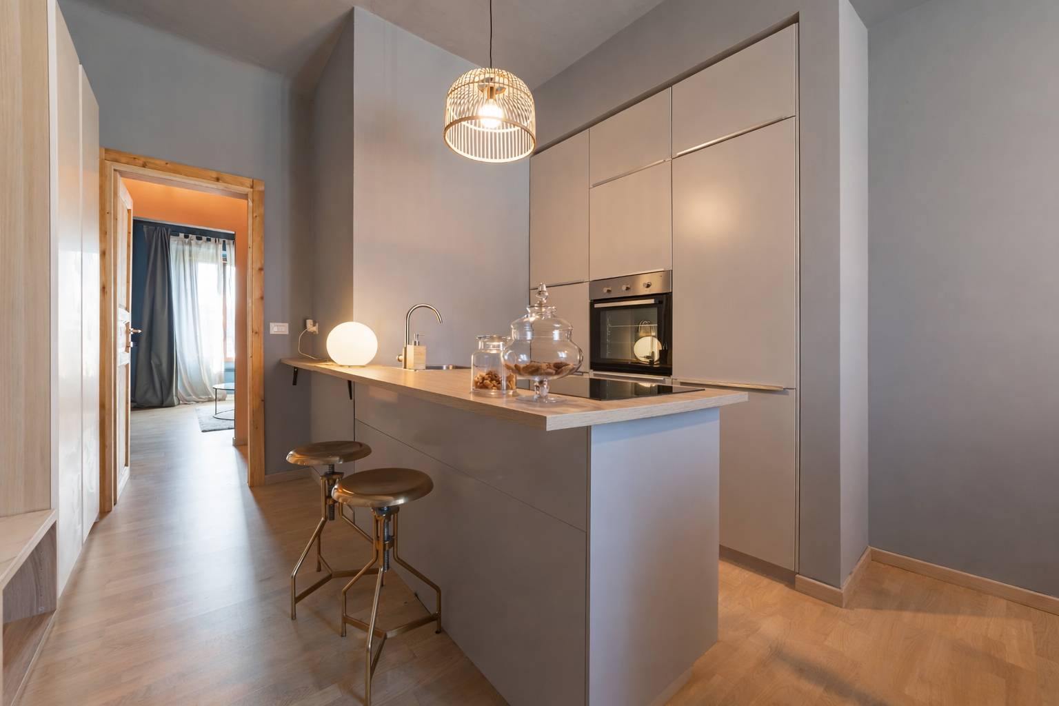 Appartamento in vendita a Milano, Lotto, Novara, San Siro