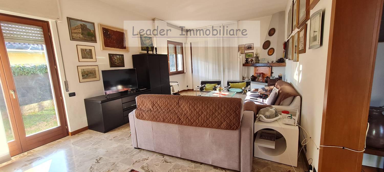 Casa indipendente in vendita a Albese con Cassano