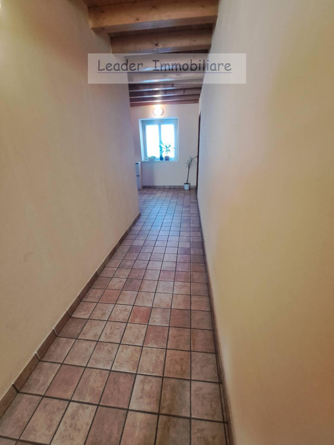 Trilocale in vendita a Como