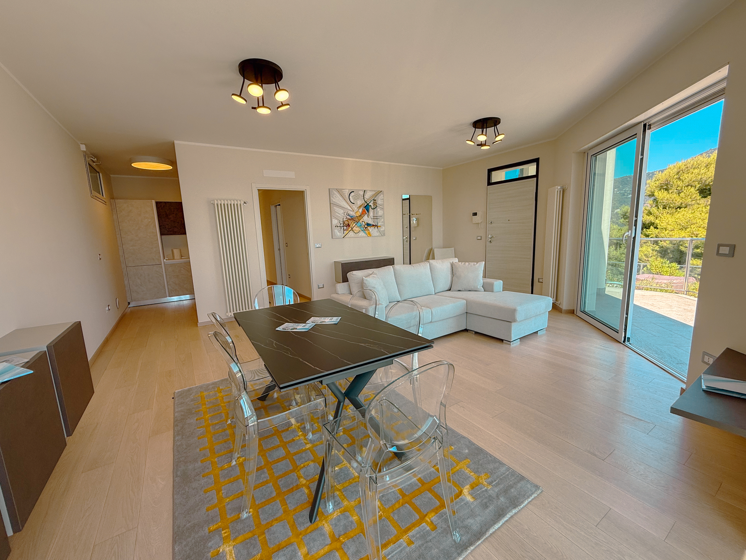 Villa con giardino in strada panoramica san bernardo 116-118, Alassio