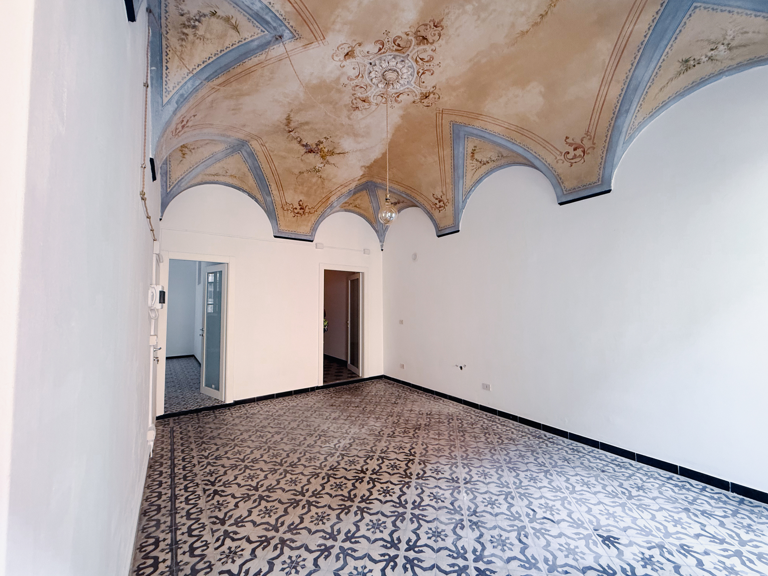 Stabile/Palazzo con terrazzi in via roma 15, Borghetto Santo Spirito