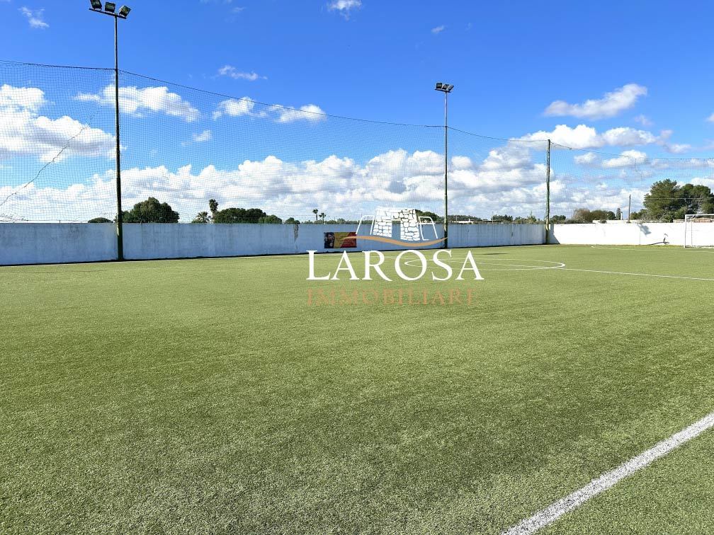 Capannone in vendita in via ugo foscolo, Cavallino