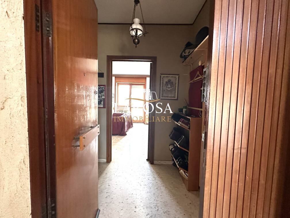 Appartamento con box in via michele saponaro 1, Lecce