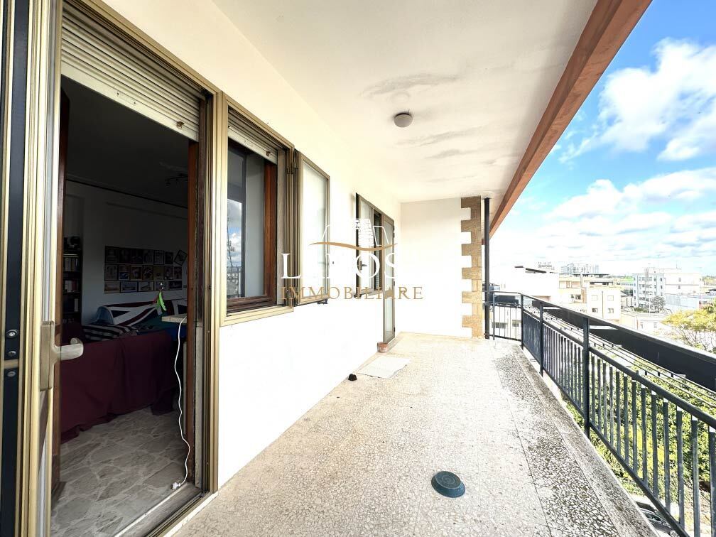 Appartamento con box in via michele saponaro 1, Lecce