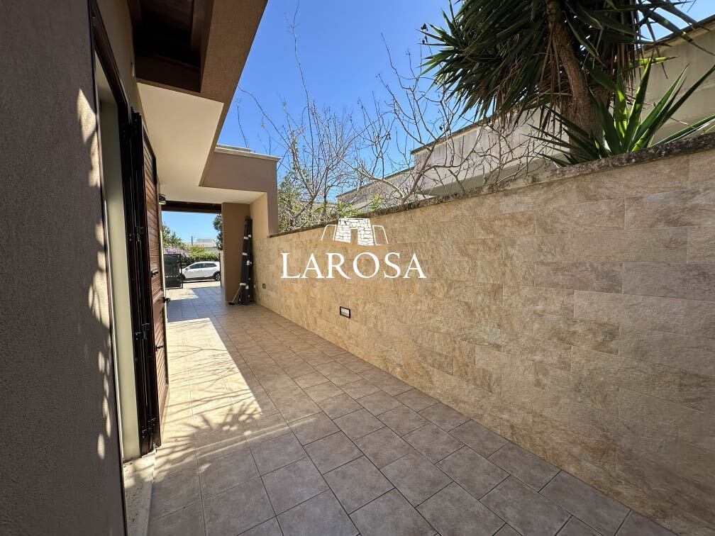 Casa indipendente con giardino, Melendugno torre specchia